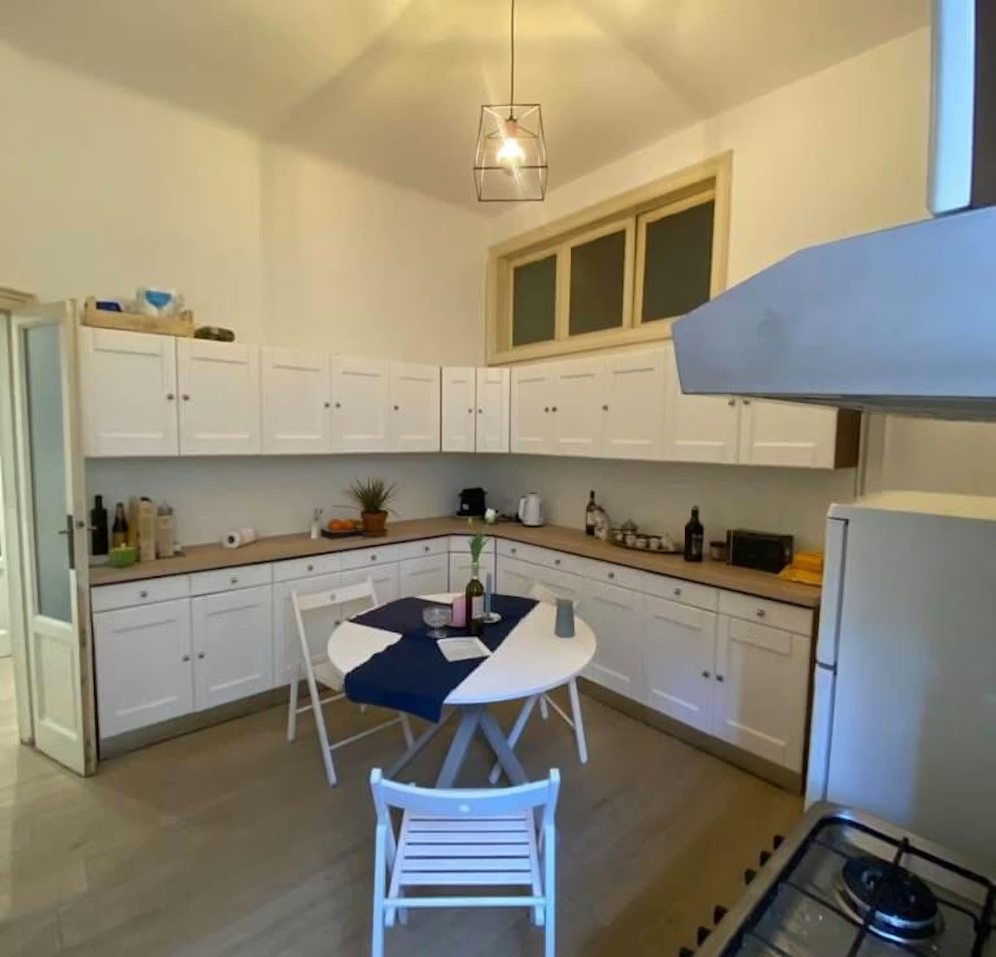 LEONCAVALLO10 - ROOM 2