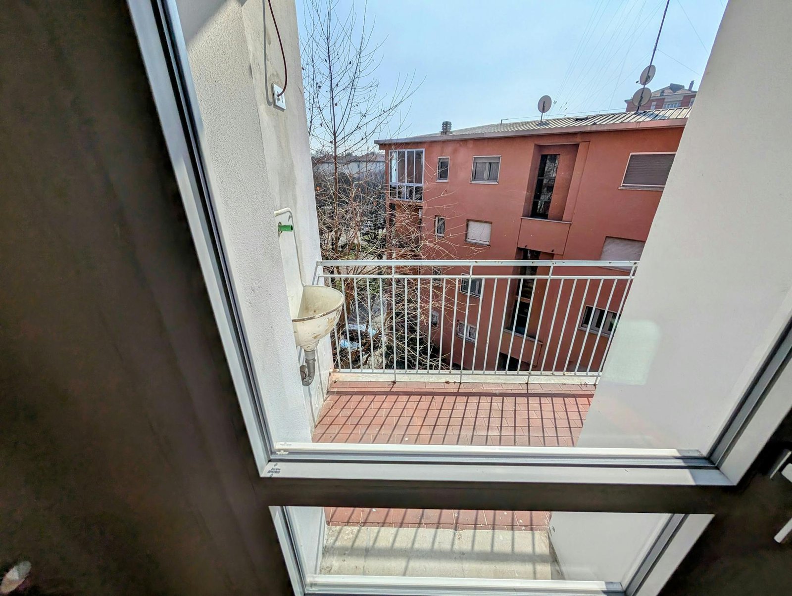Omero16 - ROOM 2