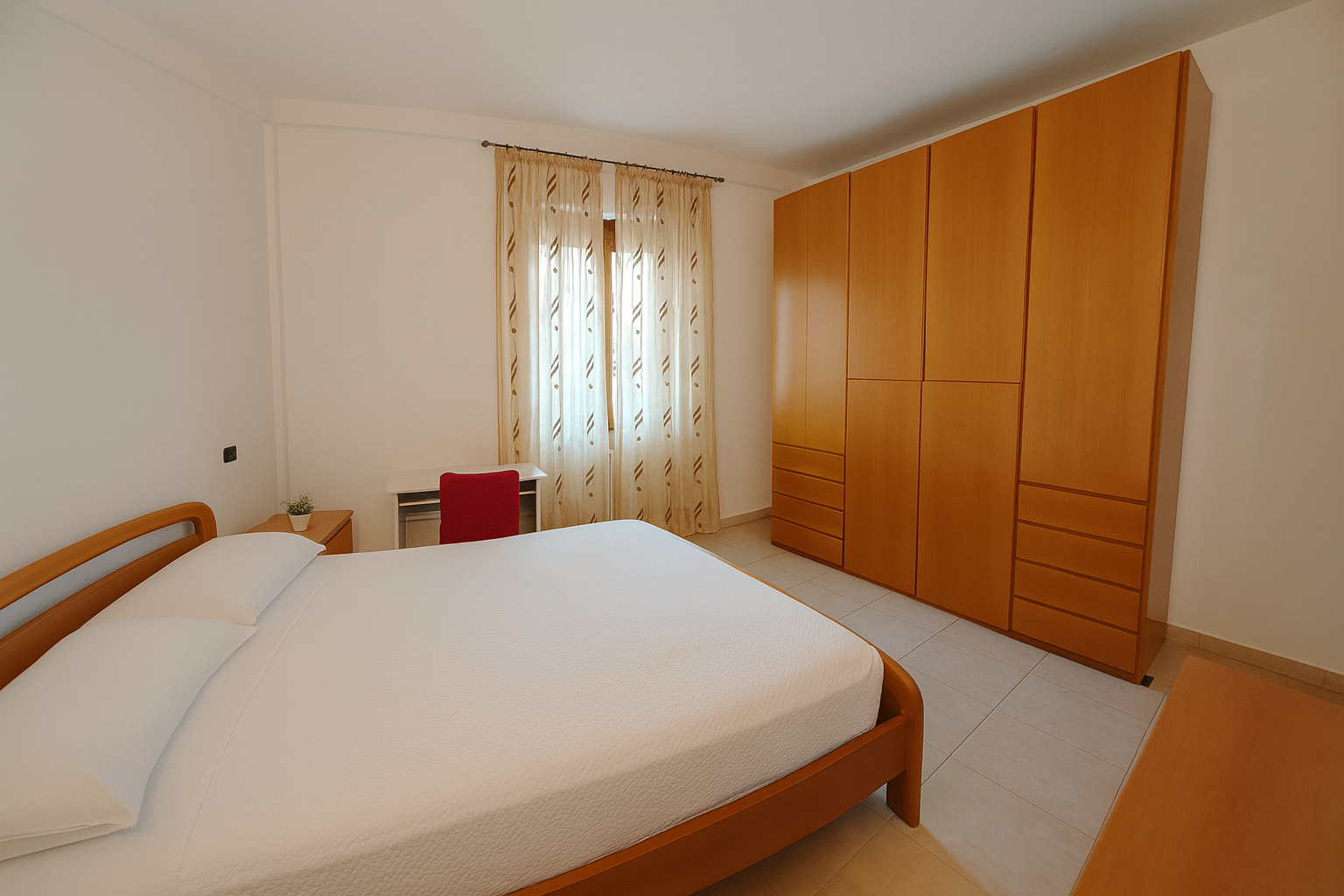 STEPHENSON25 - ROOM 2