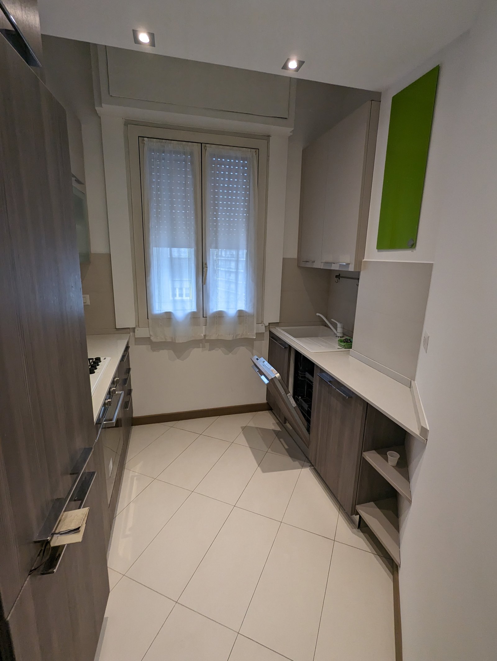 BELGIRATE13 - ROOM 1