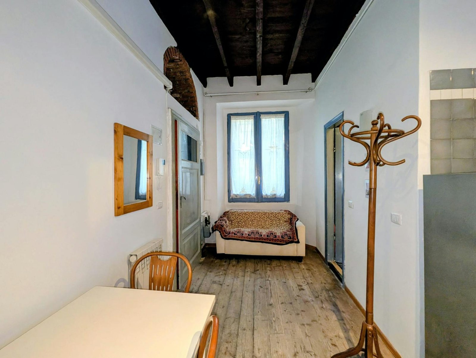 BLIGNY60 - ROOM 2