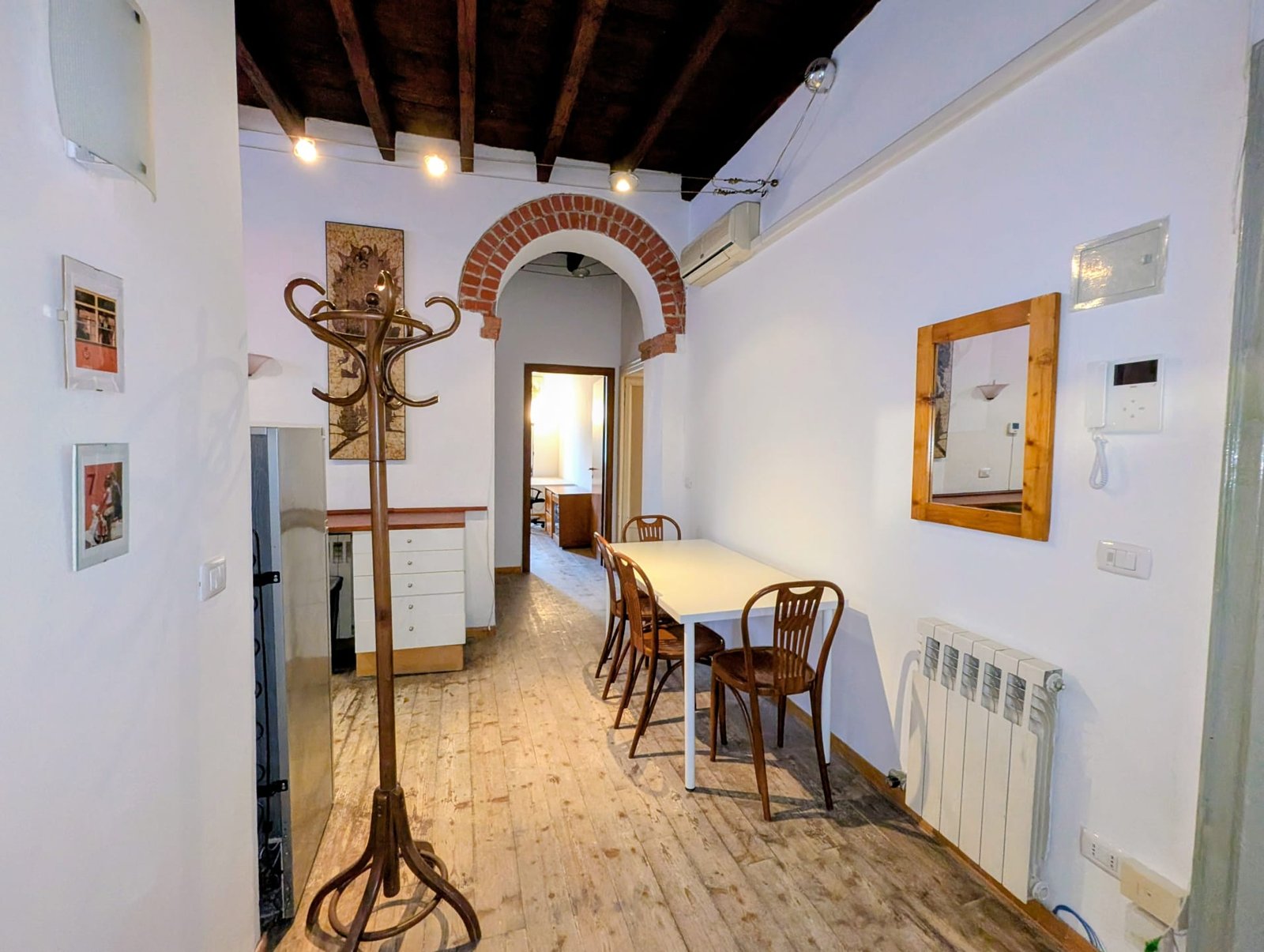 BLIGNY60 - ROOM 1